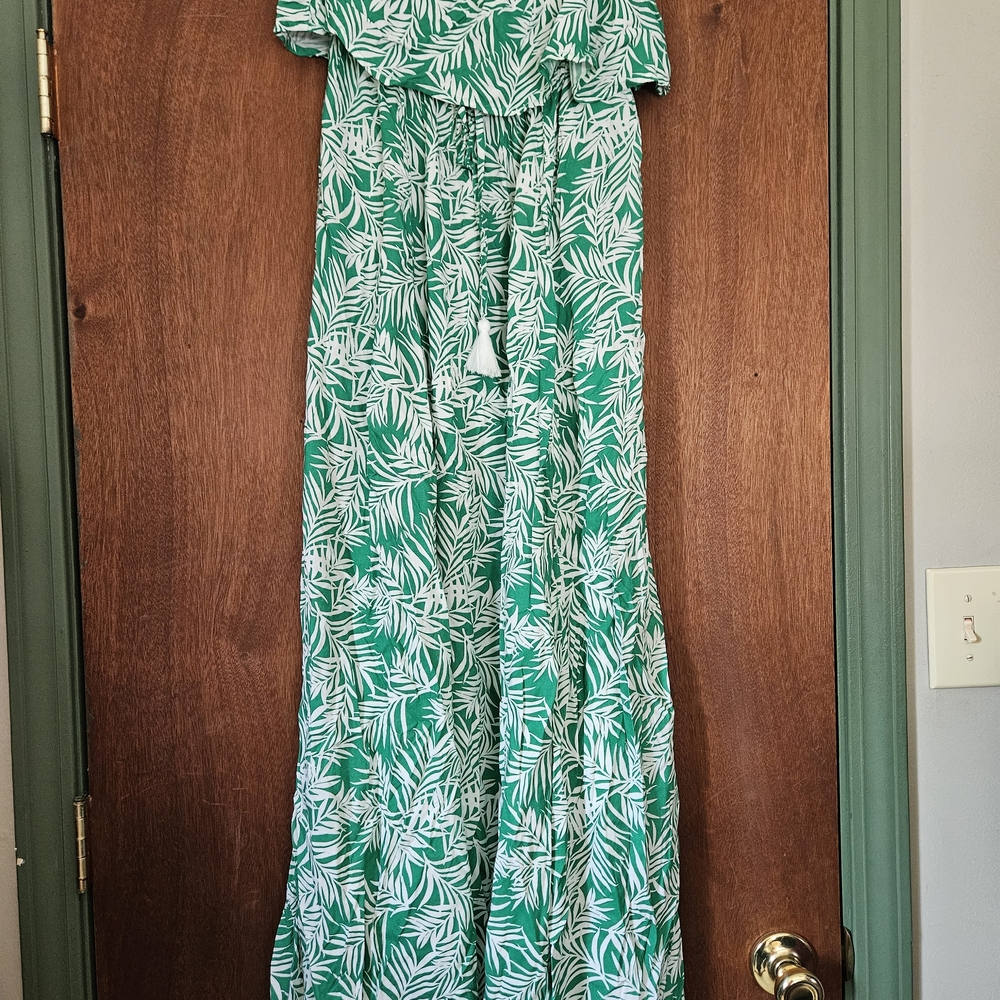 Strapless Green Leaf Print Dress